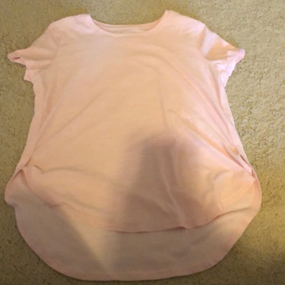 Old navy breathe on light pink T shirt